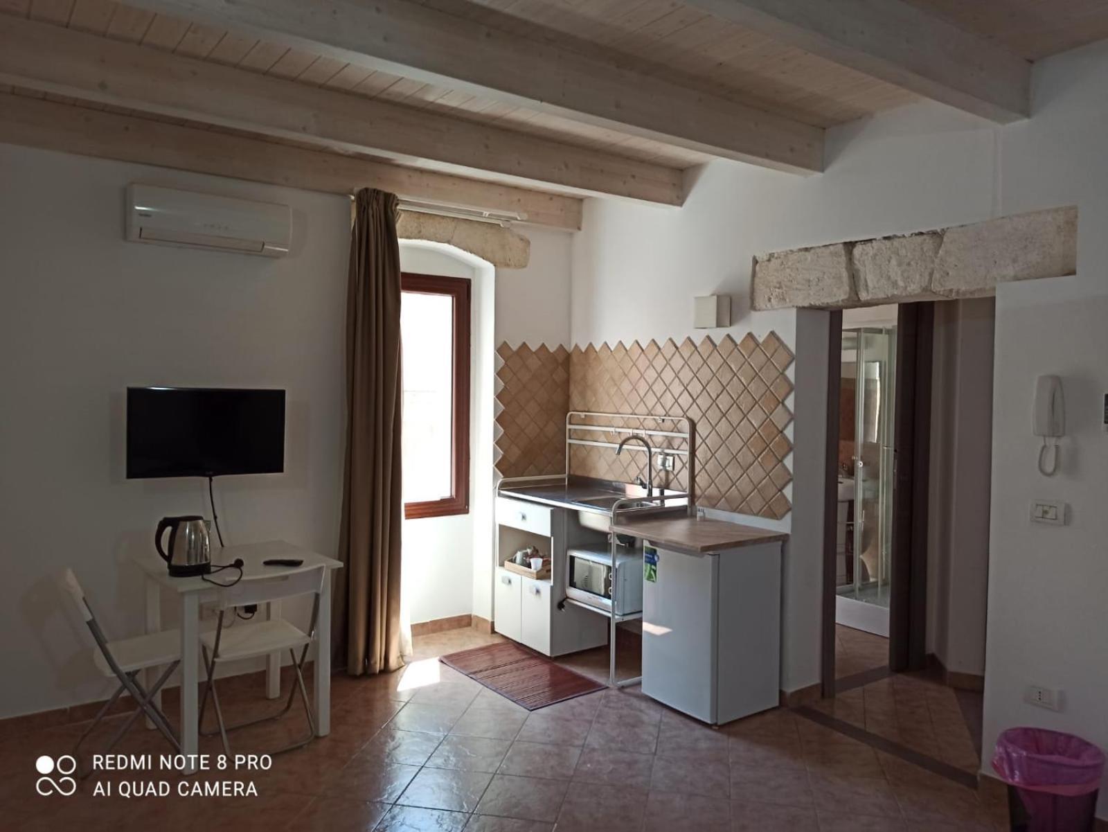 Mario Home Ossi Rom bilde
