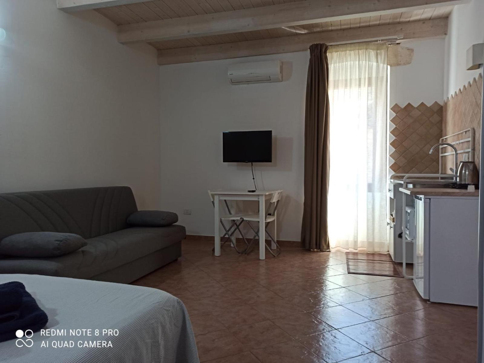 Mario Home Ossi Rom bilde